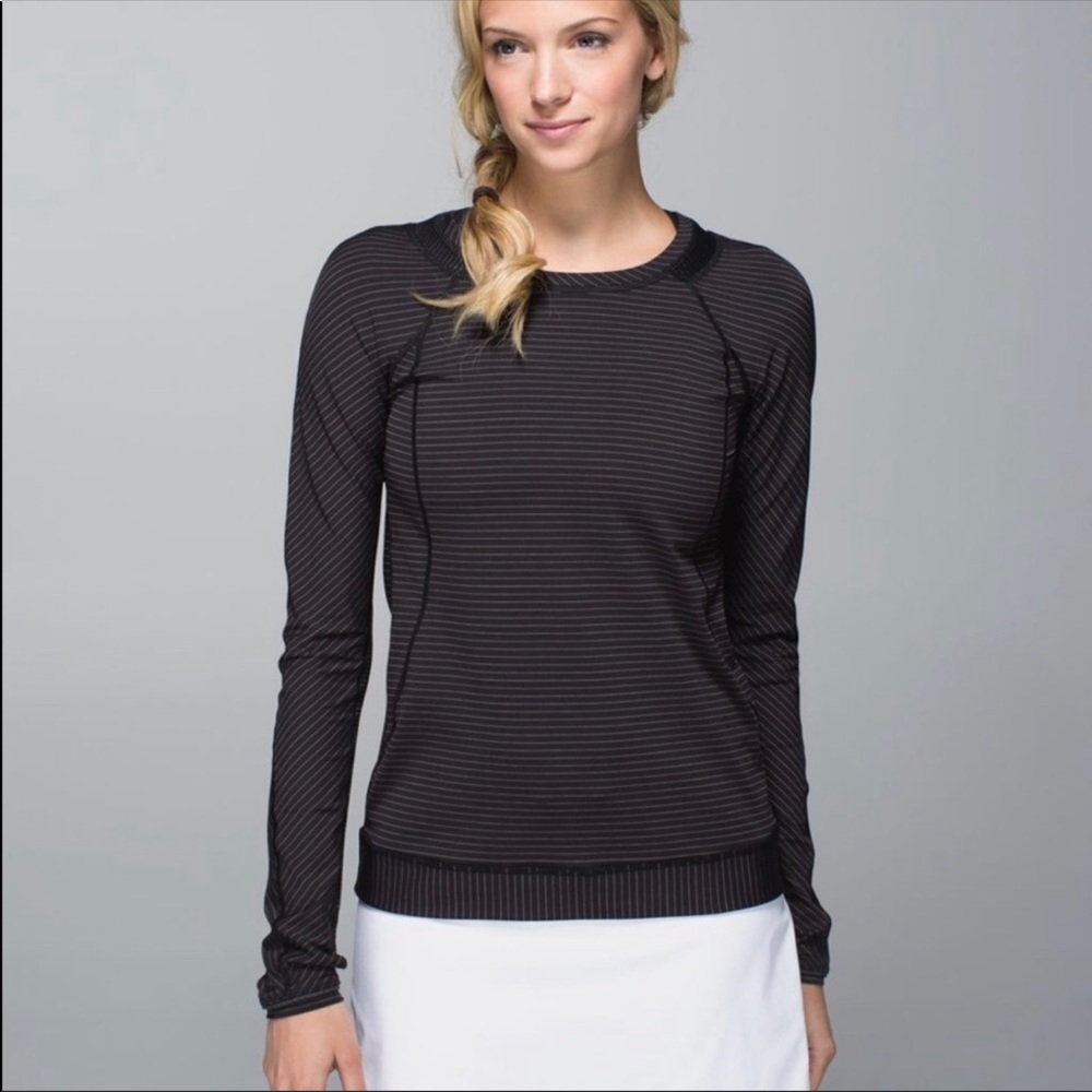 NWOT Lululemon Run For Gold long sleeved top